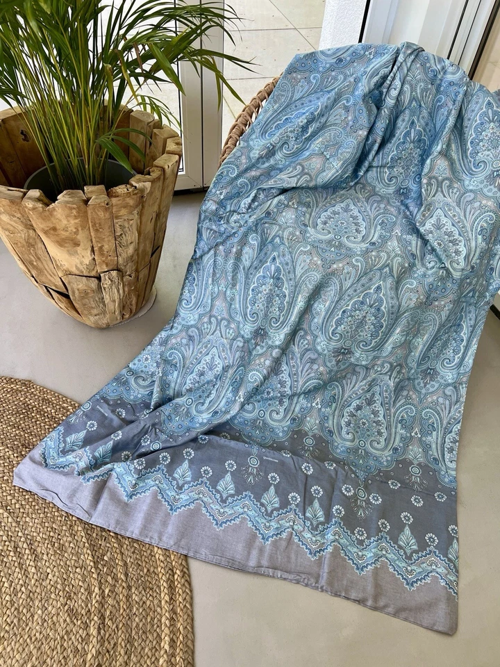 Bassetti Stoff ISOLABELLA G1 250x150 SATIN Tischdecke Vorhang Kissen Läufer Grau