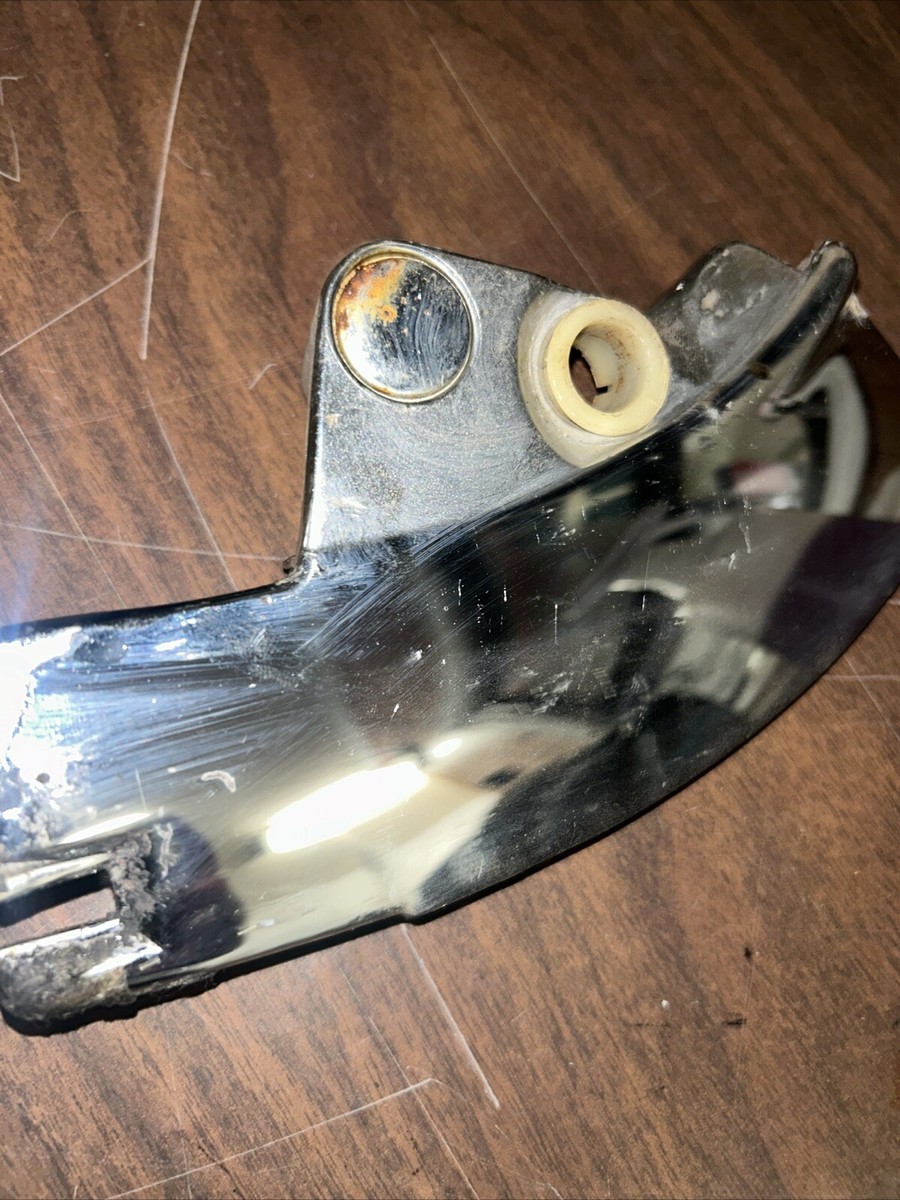 p様 Corvette OEM c3 1977 1982 T Top WINDSHIELD TOP CORNER