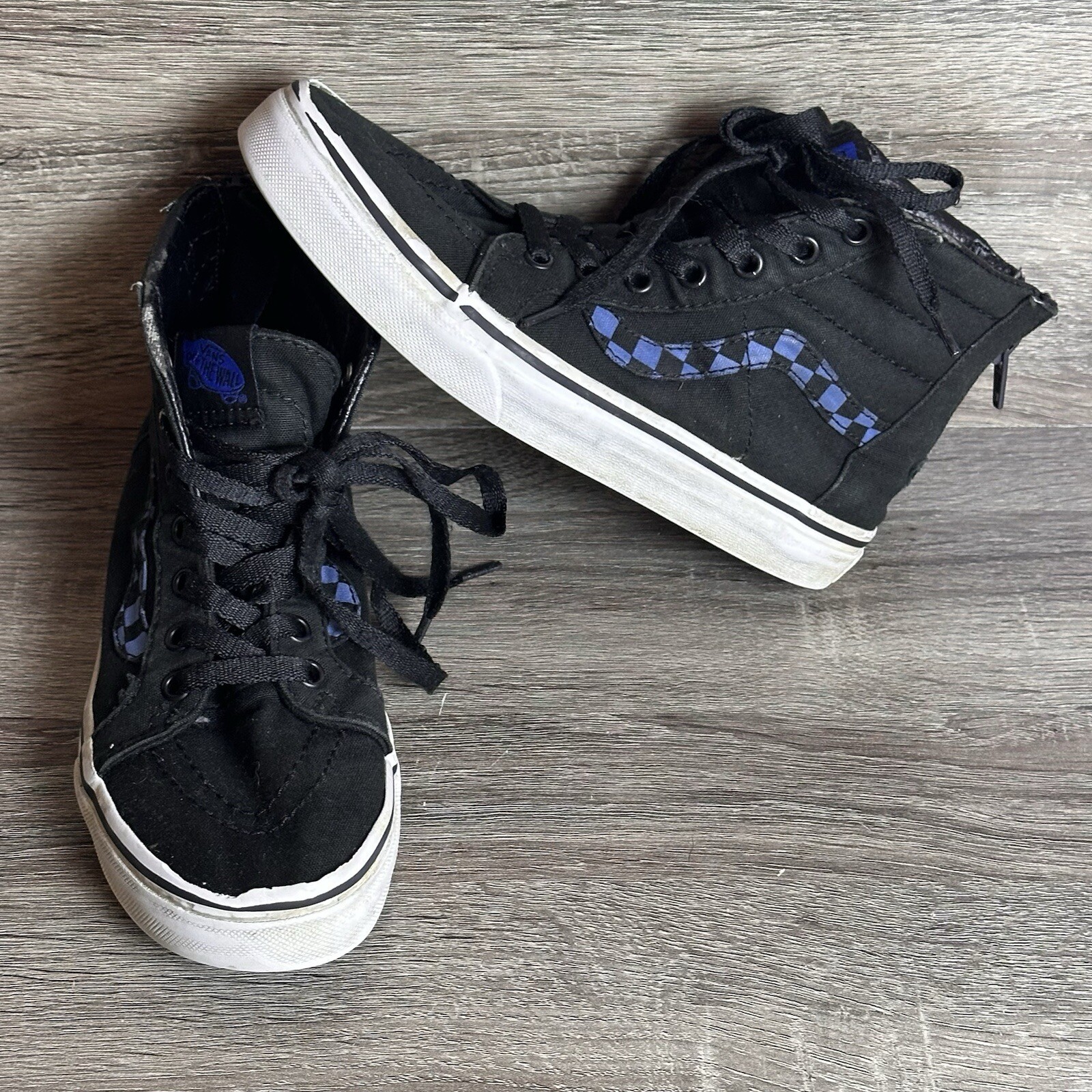 Vans Hi Top Sneakers Youth Size 2.5 Skater Shoes Streetwear Activewear