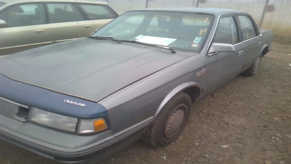 Used Front Suspension Stabilizer Bar fits: 1990 Oldsmobile Ciera Front 22mm Fron - Image 2 of 4