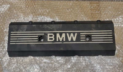 BMW M60 4.0 E31 E32 E34 E38 Ventildeckel Abdeckung V8 Zylinderkopf links 1736004