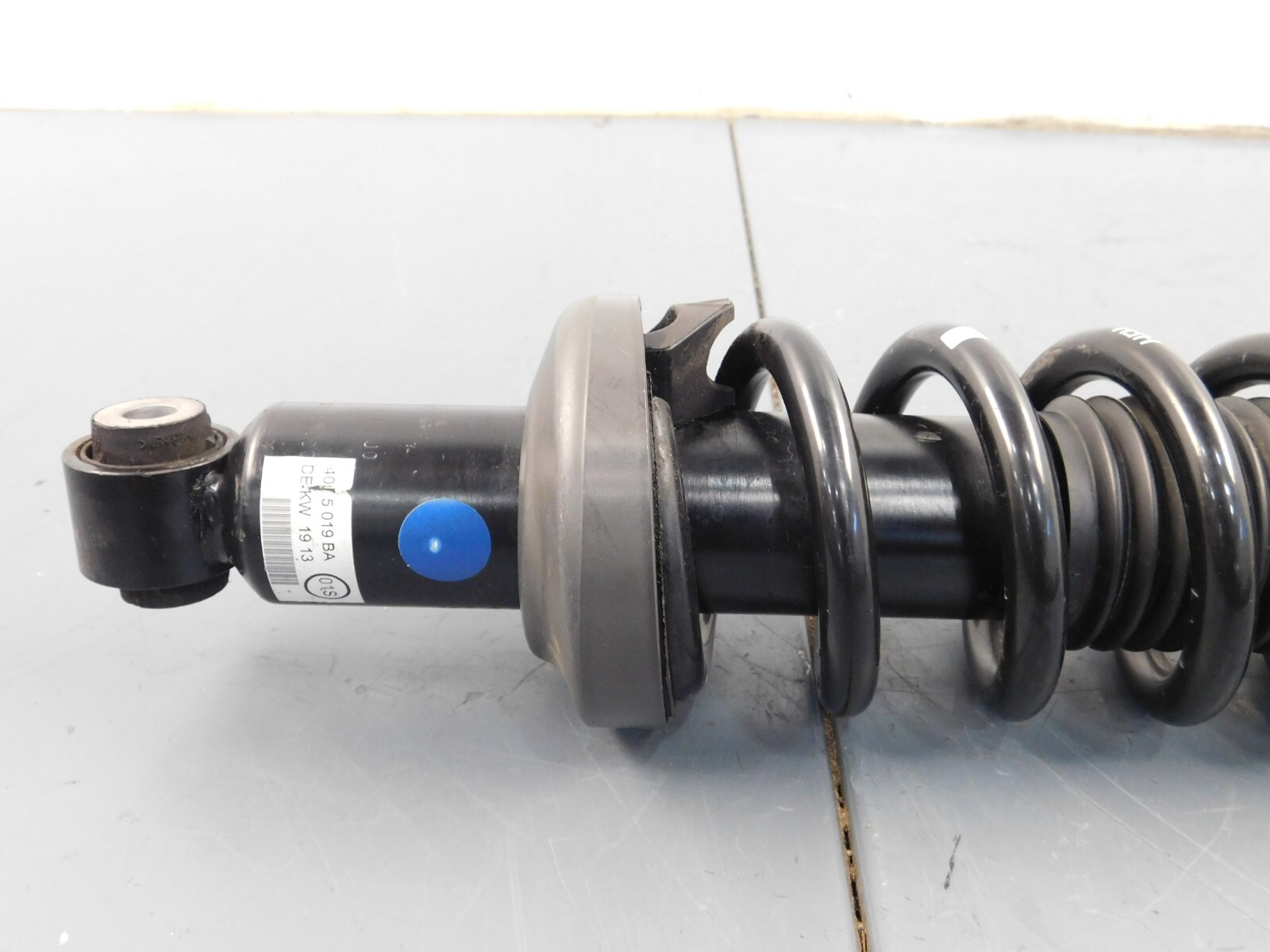 2013 Lamborghini Gallardo LP570-4 SL Right Rear Shock Strut #3617 X8