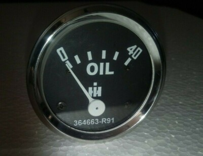 #ad IH Farmall Oil Pressure Gauge fits Cub Cub Lo Boy 0 40 psi Screwin Type $14.39