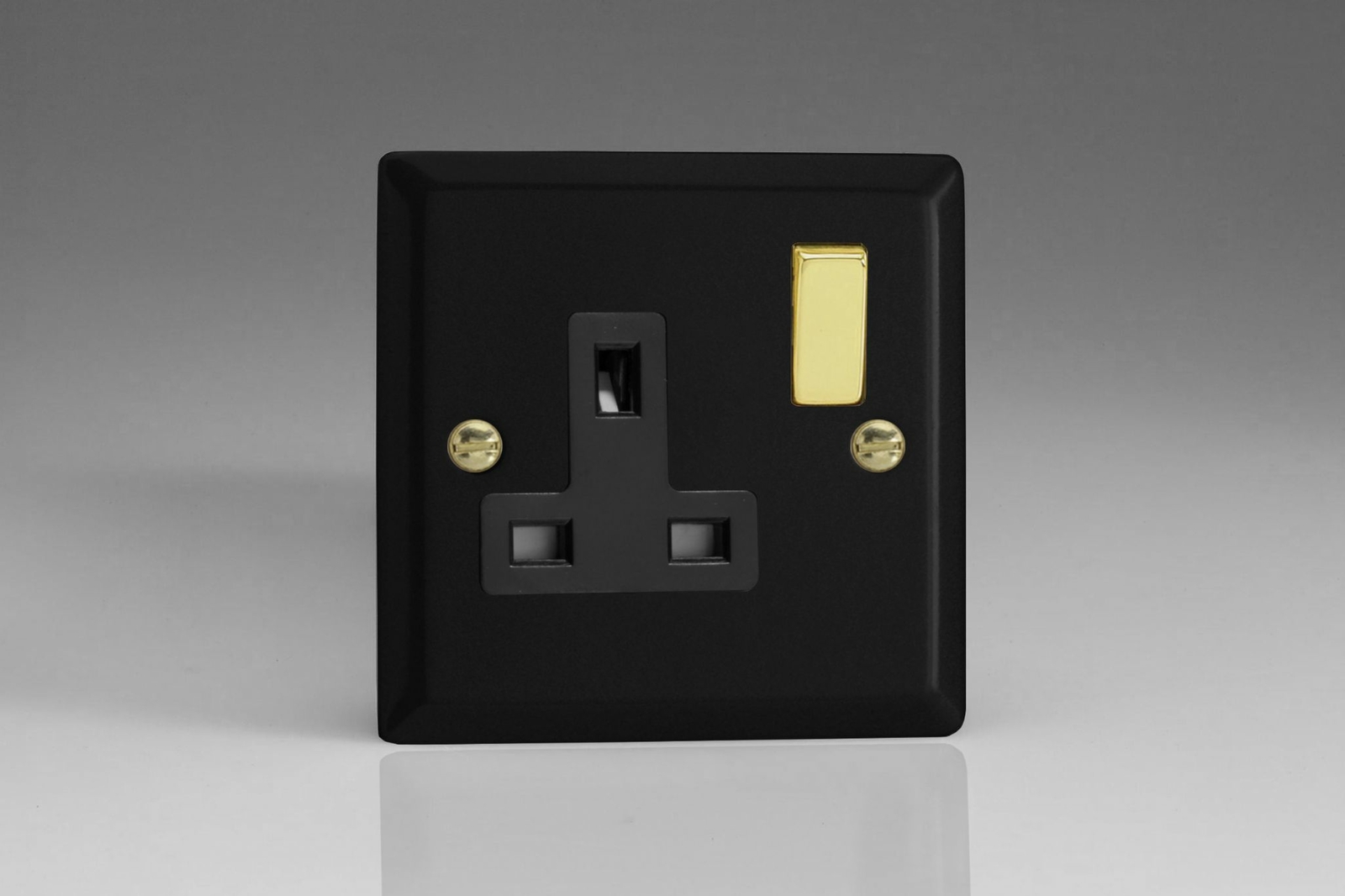 Varilight XY4VB.MB Vogue Matt Black 1 Gang 13A Double Pole Switched Socket