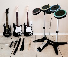 Xbox One Rock Band 4 Bundle 3 Guitars Hero Li...