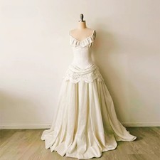Vintage Wedding Dress Sweetheart Spaghetti Strap Tiered Floor Length Bridal Gown