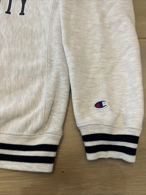 Vintage 90s Villanova University Light Gray Champion Reverse Weave