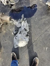 Carrier Front 5.7L 3.21 Axle Ratio Fits 22-23 WAGONEER 2309462