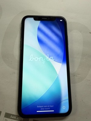Apple iPhone 11  - 128GB - schwarz (Ohne Simlock)