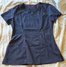 Heartsoul Women s Gray Heart Print V-Neck Short Sleeve Medical Scrub Top S