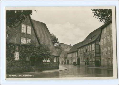 Y13929/ Herford Am Küsterhaus 1928 Foto AK  - Picture 1 of 2