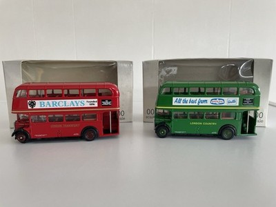 EFE 00 Scale Diecast x2 Double Decker Bus' Green Barclays Red 10111 10103
