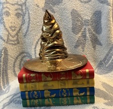 Harry Potter 25th Anniversary House Book GOLD Sorting Hat Popcorn Bucket