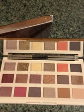 Ciate London The Editor Palette~Talum~NIB/Dam. Box