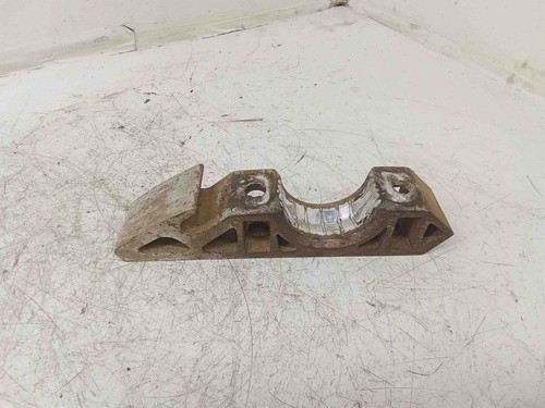 VW TOUAREG 7LA, 7L6, 7L7 Stabilisatorhalterung vorne rechts 7L0411063B 28695142