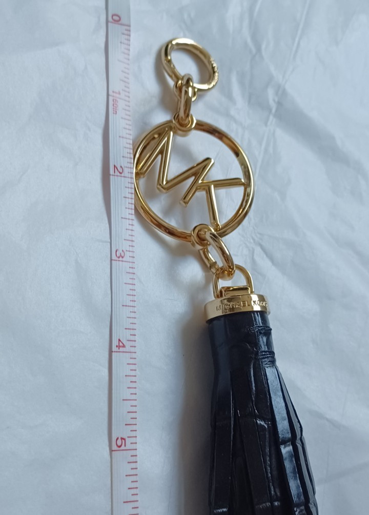 AUTHENTIC MICHAEL KORS BLACK TEXTURE LEATHER TASS… - image 2