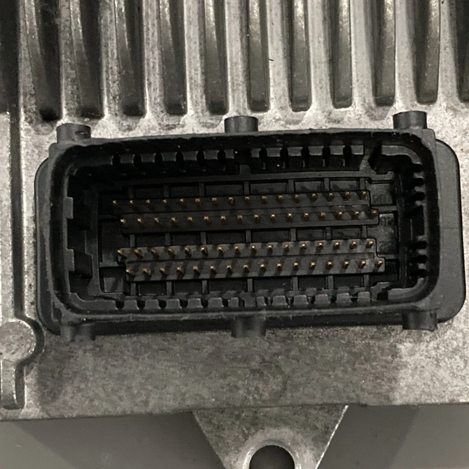 Suzuki Forenza Reno 2008 ecu ecm 96889675 Foto 4 de 4