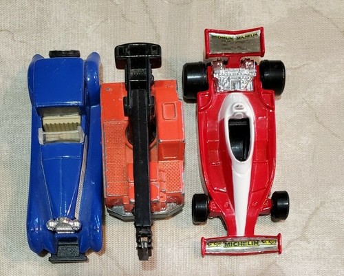 3 Tomica Japan Die Cast Cars Picrover Ferrari Coupe De Ville red blue - Picture 4 of 10