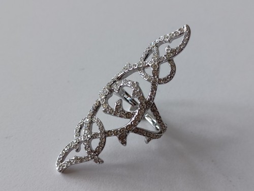 Genuine SWAROVSKI Crystal Grace Lace Filigree Ring (Rhodium Plated) - Picture 5 of 11