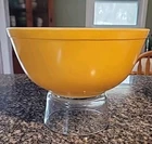 PYREX Yellow Reverse Primary New Multicolor Nesting Bowl #403  2 1/2 QT
