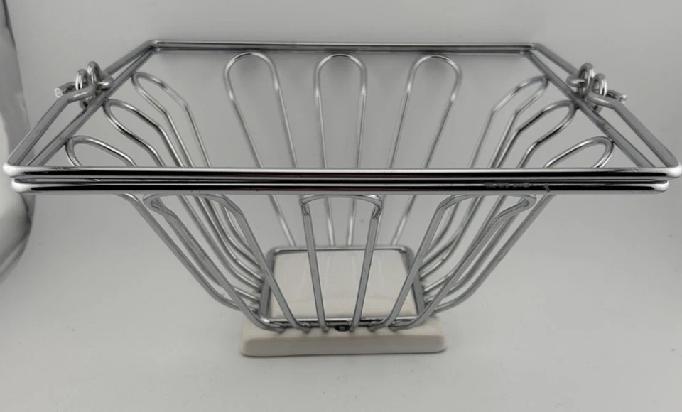 Wire Silver Plated Square Basket w/Handles and Ceramic Bottom 8x8 - Image 4 of 4