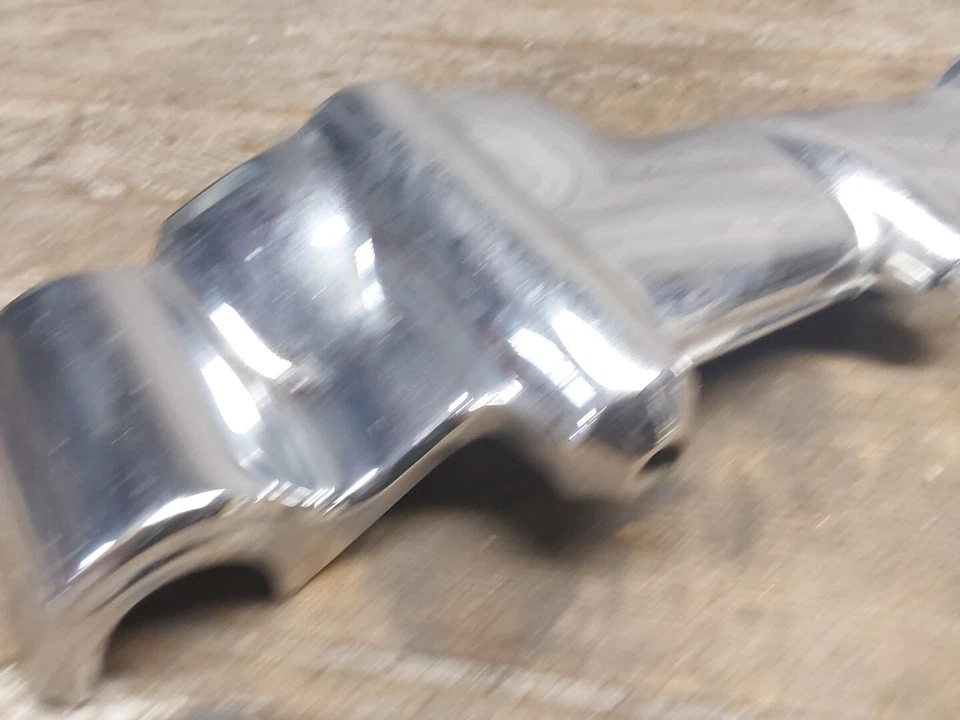 Harley-Davidson Road King 2008 07-2011 FLHRC acabado primario exterior capucha acento Foto 2 de 4