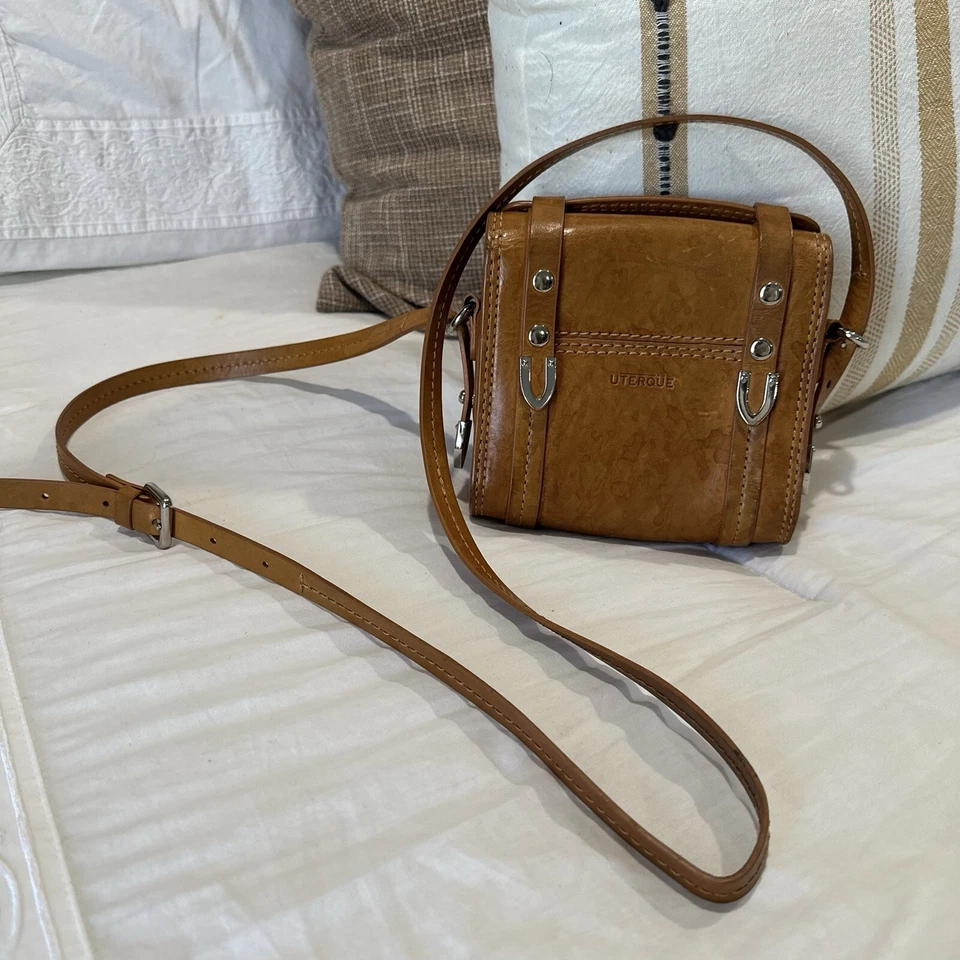 Bolsa tiracolo vintage de couro uterque exclusiva - Imagem 3 de 4