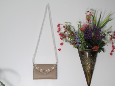 NWT Coach Leather Tammie Clutch Crossbody With Floral Whipstitch