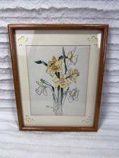 VTG Cross Stitched Daffodils Wooden Frame 12  X14  Cottagecore GUC