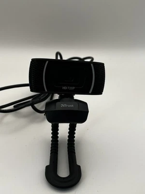 Trust Trino HD Webcam with Microphone, 1280x720, 30 FPS, Universal Stand - Image 1 of 4