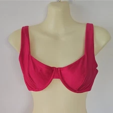 Abercrombie & Fitch Pink Wide Strap Twist Continuous Underwire Bikini Top Size M
