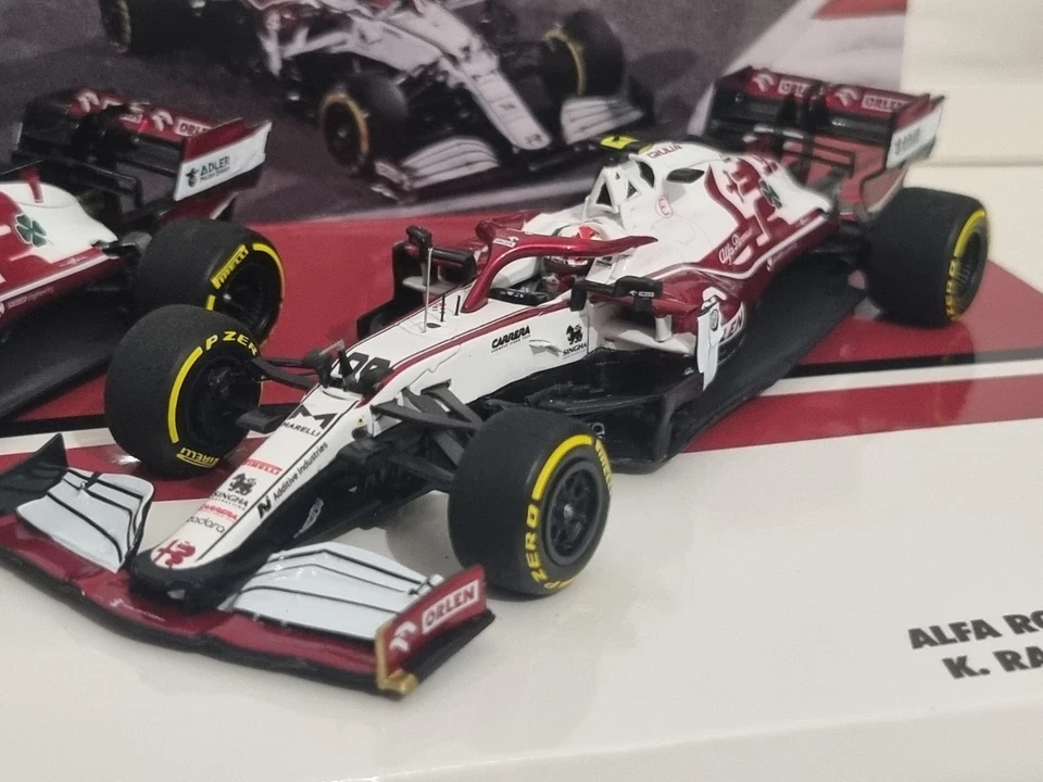 Minichamps édition limitée - Coffret F1 Alfa Romeo Ferrari C41 F1 2021 - Photo 3/4