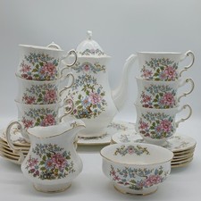Royal Standard 'Mandarin' Fine Bone China Tea Set For 6 People