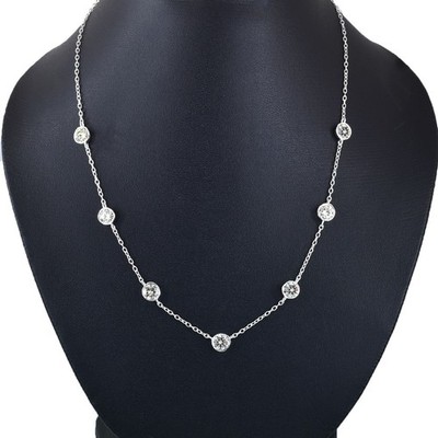 Minimalistische Collier-freie Diamant-Ohrstecker 3,5 kt, 5 mm weiße Diamanten. Kostenlose Tarife.