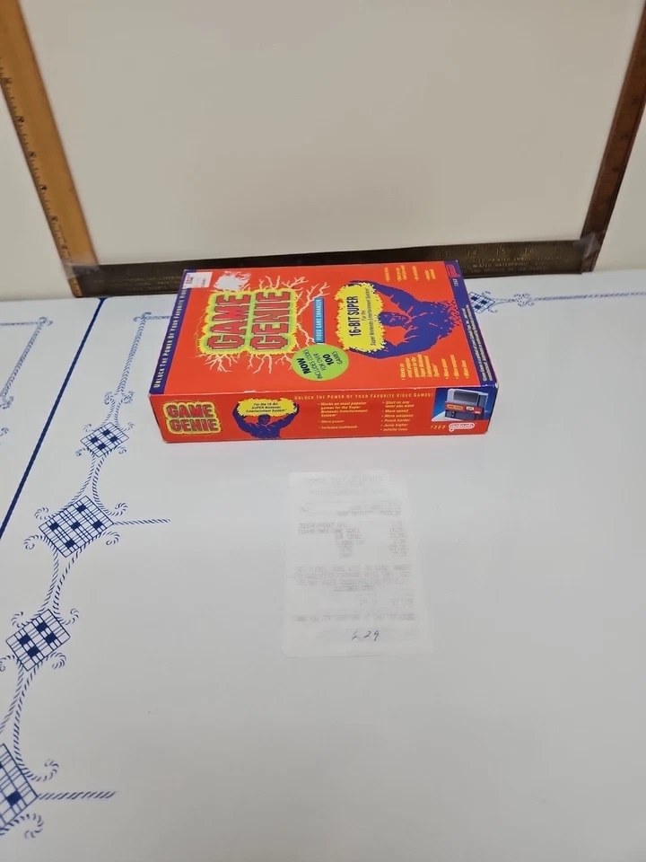 GAME GENIE 7353 1991/92 (NINTENDO SNES) Galoob FACTORY SEALED W/PURCHASE RECEIPT - Image 4 of 4