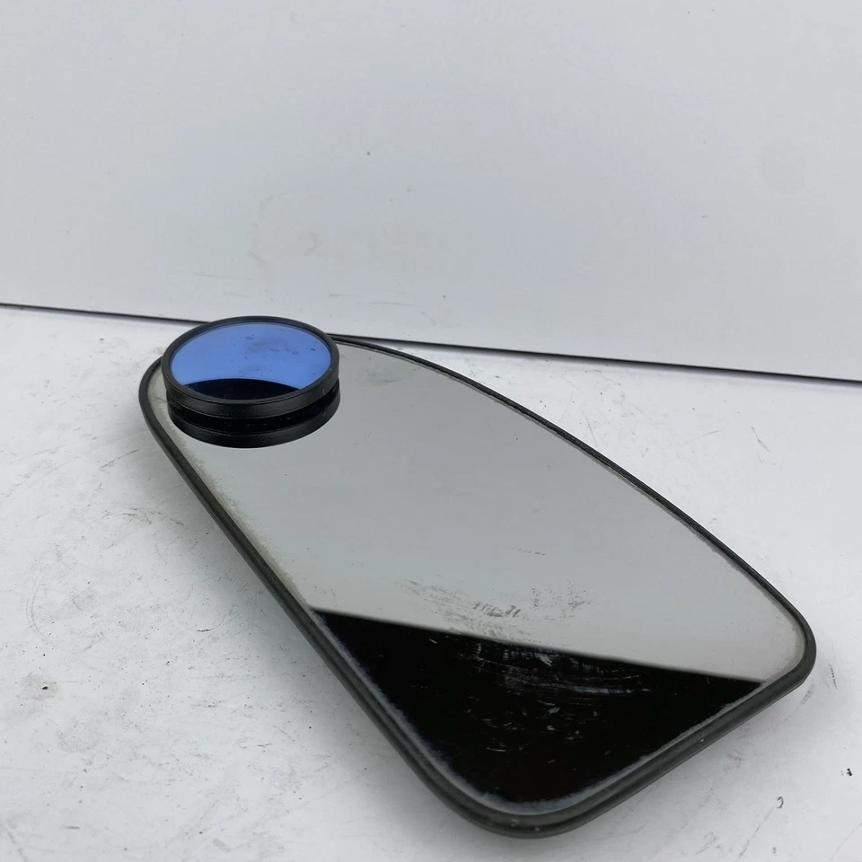 Ford Focus 1999 Mirror Glass Drivers Left Side OEM - Image 3 of 4