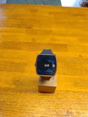 Nixon Damen Uhr Scheibenuhr Alt RETRO Vintage Damen, neue Batterie, Blau