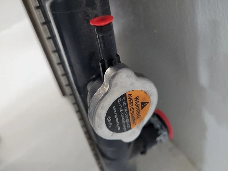 2008-2015 NISSAN ROGUE Radiator CVT VIN J 1st Digit Japan Built Foto 4 de 4