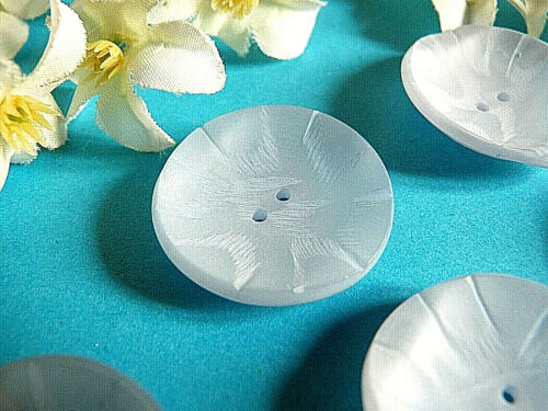 1382B Chequerboard Buttons " Douceur " Sky Blue Blade Lot 7 Buttons EP 1970 - Picture 2 of 3