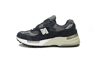 M992GG New Balance 992 White, black, and gray Men