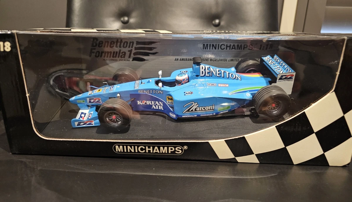 MINICHAMPS 1:18 Scale Diecast Formula 1 Cars 2000 Vehicle Year for 