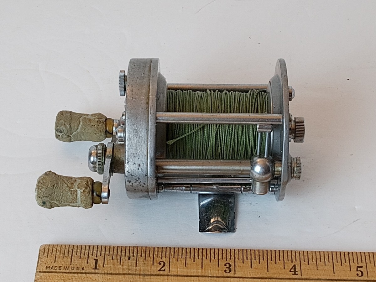 Vintage Pflueger Supreme Baitcasting Fishing Reel | eBay