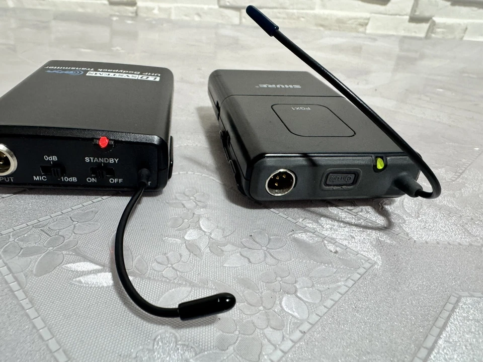 Shure Wireless Mikrofon Set • PGX4 Wireless Receiver + AKG 40 Pro Funkmikrofon - Bild 3 von 4