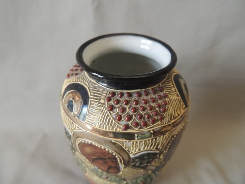 Collectible Chinese cloizonne carved small vase - Picture 6 of 10