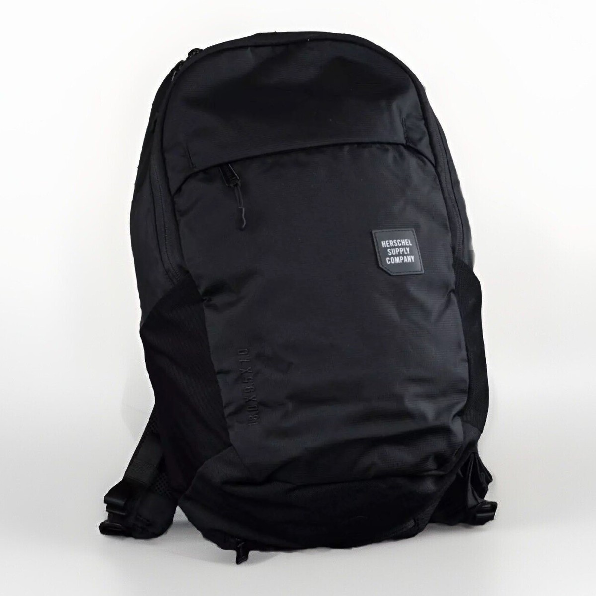 Herschel Supply “Mammoth” Large Backpack in Black, Size 18L Herschel Supply Co. Settlement, Black Tonal, One Size  main image 4