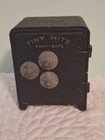 Vintage TINY MITE Coin Bank Safe Cast Iron Arrow Specialties Cali. USA 1940s — photo 1