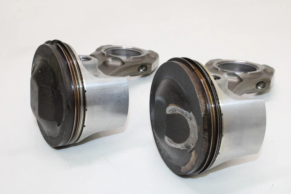 2012 DUCATI MONSTER 696 OEM ENGINE MOTOR BLOCK PISTONS - Image 4 of 4