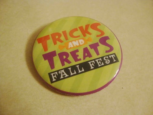 Cedar Point Anniversary 150 Years 1870-2020 Collectible Cup & Tricks Treats Pin! - Picture 2 of 5