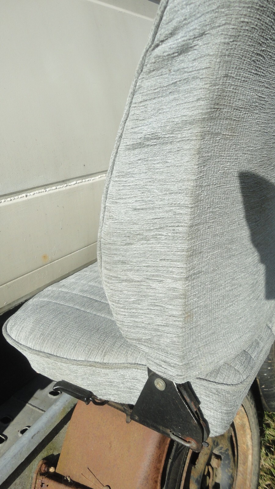 VW TRANSPORTER T25 FRONT SEATS CAB PAIR LATE BAY WINDOW BUS T3 T2 CLOTH