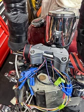 MOFUN CNC Billet 1-1/4" Handlebar Riser Top Clamp For Harley Road Glide 2015-UP